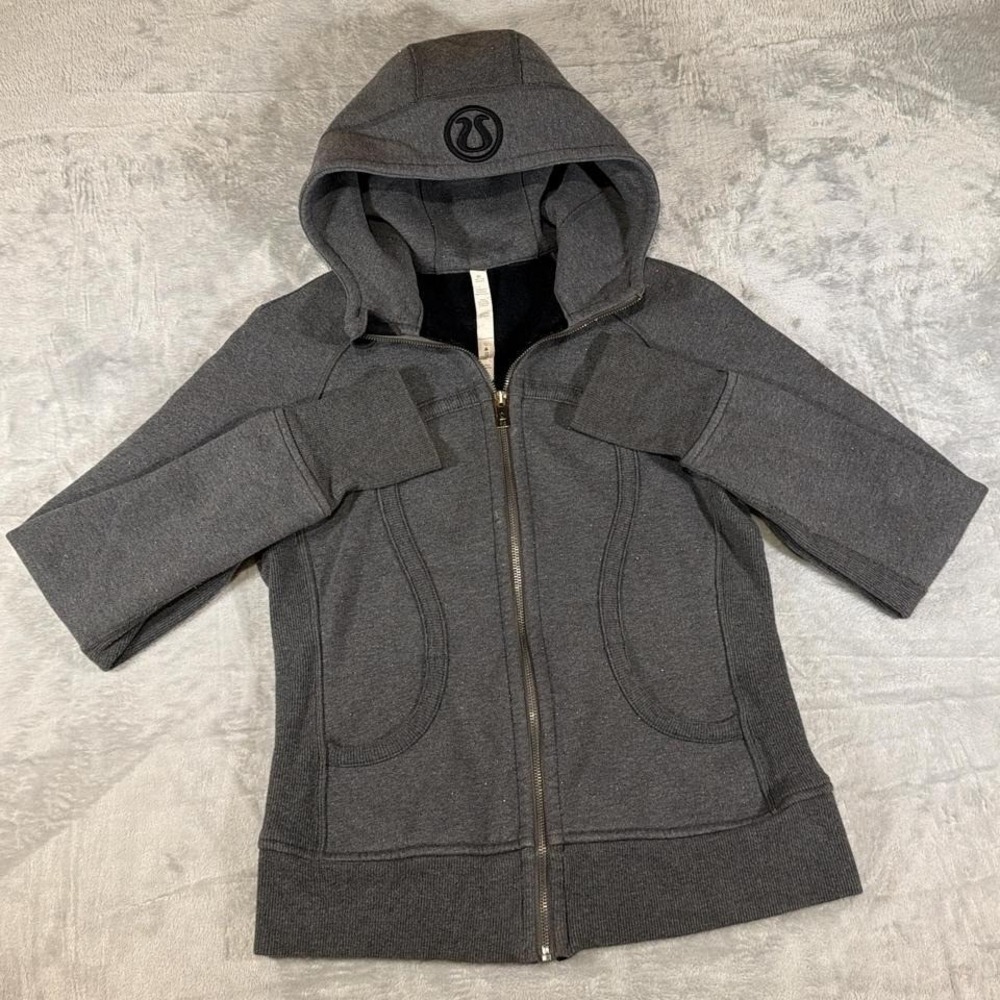 Vintage Lululemon Sculpted Panel Zip Hoodie‎ | Charcoal | Fitted Athletic | 4